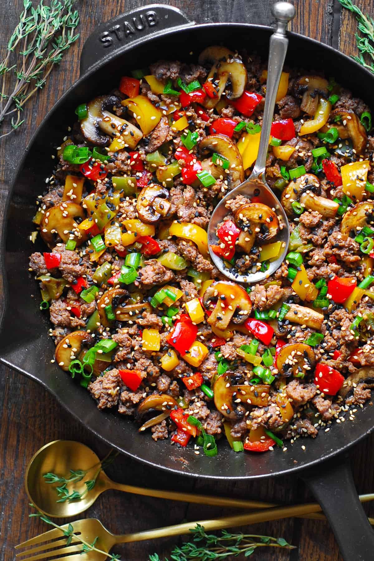 bowl of fresh vegetables with olive oil